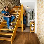 Au Chateau De Bed & Breakfast 3*