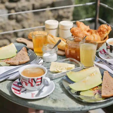 Au Château De Couette-café Villelongue-d'Aude