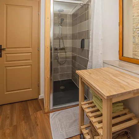 Au Château De 3*