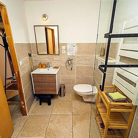 Bed & Breakfast Au Chateau De Villelongue-d'Aude
